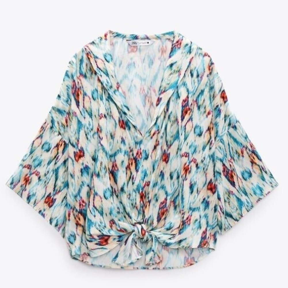 Zara Blue and White Crop Tie-Front Button Down Shirt - Picture 3 of 9
